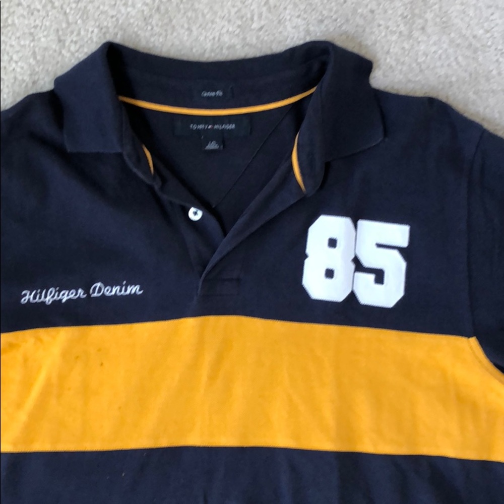 Tommy Hilfiger men’s size L - Picture 3 of 3